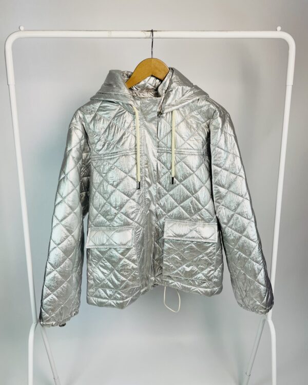Jaqueta prateada matelasse NK - 40 - VENDIDO SISTEMA OTO
