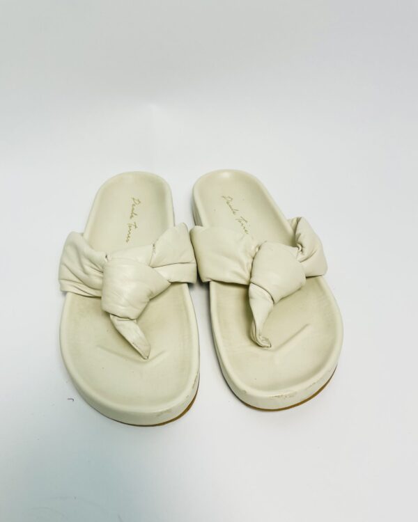 Papete bege nó PAULA TORRES - 36 - VENDIDO SISTEMA OTTO