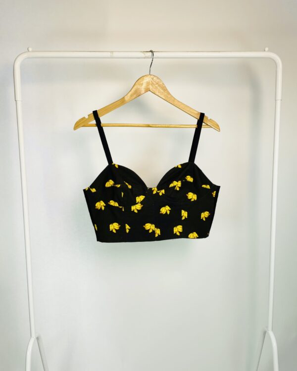 Blusa cropped marrom e preta com estampa bananaas ABRAND - 40