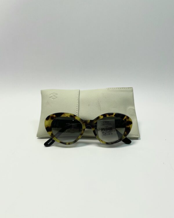 Óculos tarturagado HELENA BORDON - VENDIDO SISTEMA OTO