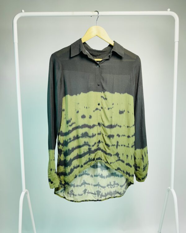 Camisa verde e preto ZARA - PP - VENDIDO SISTEMA OTO