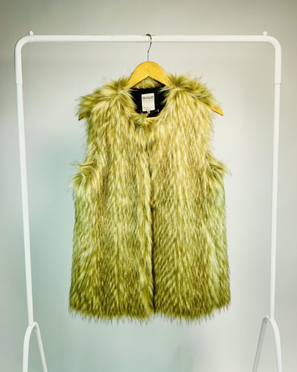 Colete pelos ZARA - P - VENDIDO SISTEMA OTO