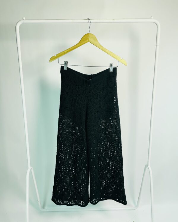 Calça crochet preta com transparência ZARA - P VENDIDO SISTEMA OTO