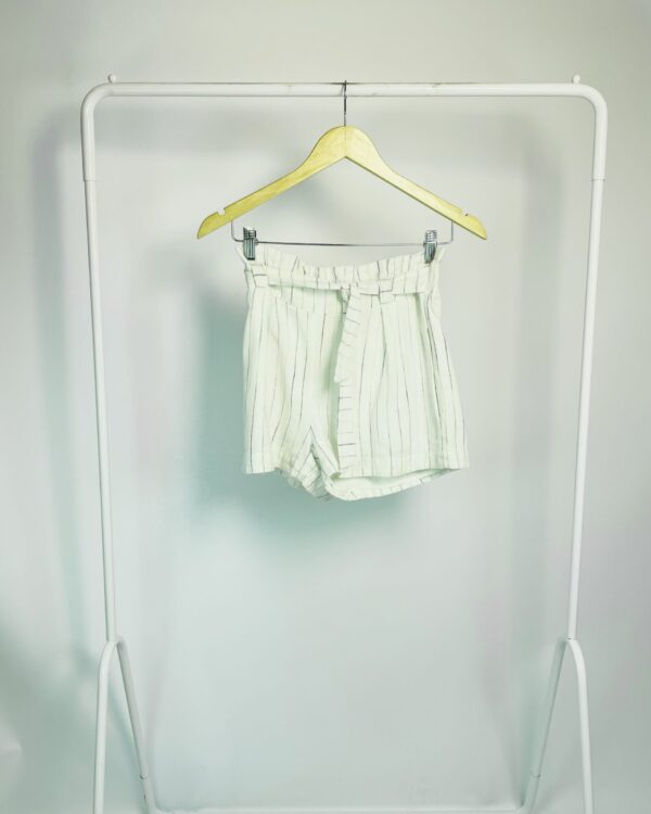 Short linho off com listras e faixa removivel MIXED - 34 - VENDIDO SISTEMA OTO