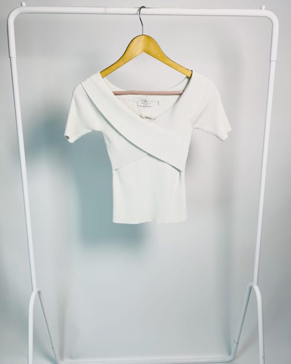 Blusa tricot canelada gelo SANDRO - P - VENDIDO SISTEMA OTO