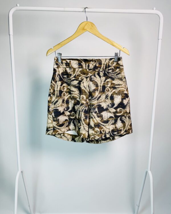 Short estampado marrom KARMANI - 38 *nunca usado* - VENDIDO SISTEMA OTO
