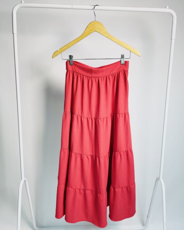 Saia vermelha de babados AHKA - P