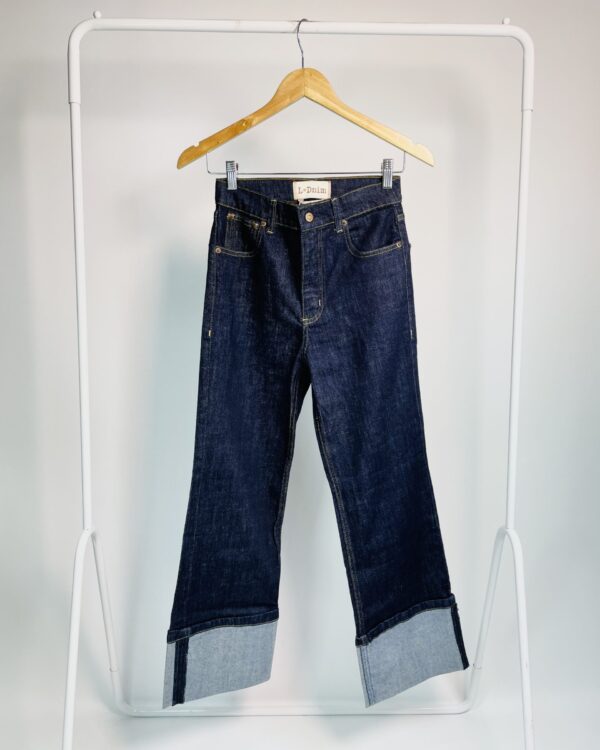 Calça jeans lavagem escura barra dobrada L*DNIM - 34 - VENDIDO SISTEMA OTO