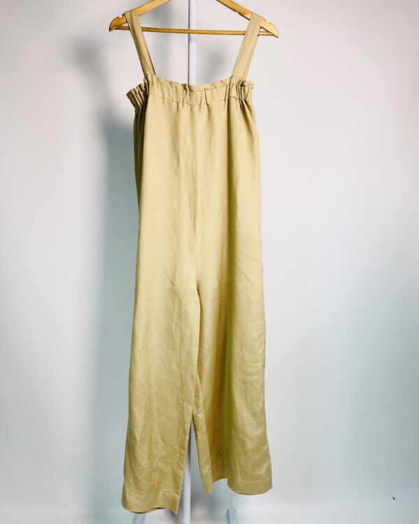 Macacão bege pantacourt amplo ÂME - P - VENDIDO SISTEMA OTO