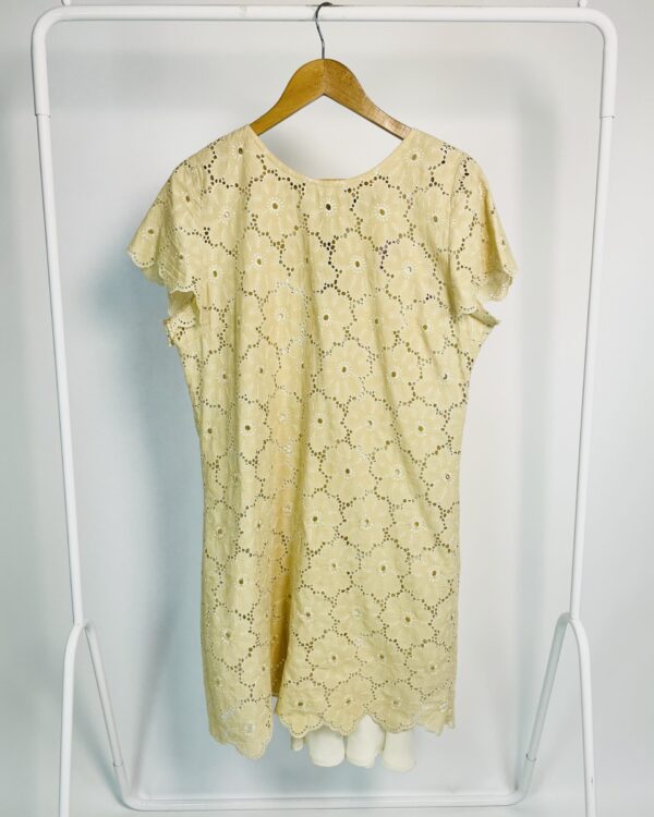 Vestido curto bege laise com bordados MIXED - 42 - VENDIDO SISTEMA OTO