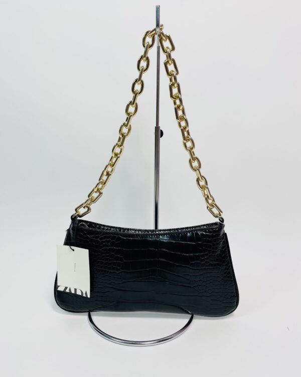 Bolsa preta com corrente ZARA *nunca usado* - VENDIDO SISTEMA OTO