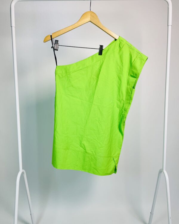 Blusa verde limão um ombro faixa removivél ANIMALE - 36 - VENDIDO SISTEMA OTO