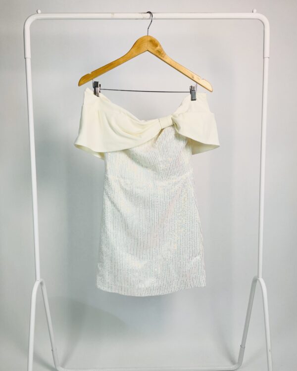 Vestido curto ombro a ombro branco paete laço na frente FABULOUS AGILITÁ - 36 *nunca usado*