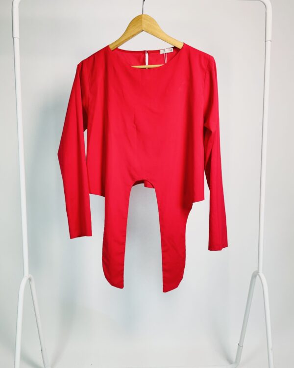 Blusa vermelha com amarração e mangas longas LOJA TRÊS - PP - VENDIDO SISTEMA OTO