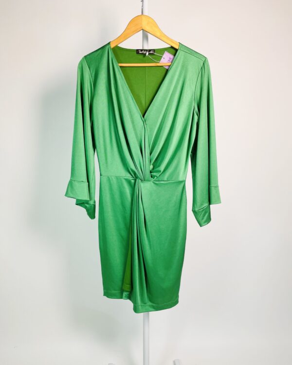 Vestido curto verde esmeralda decote v TEE MATCH - M - VENDIDO SISTEMA OTO