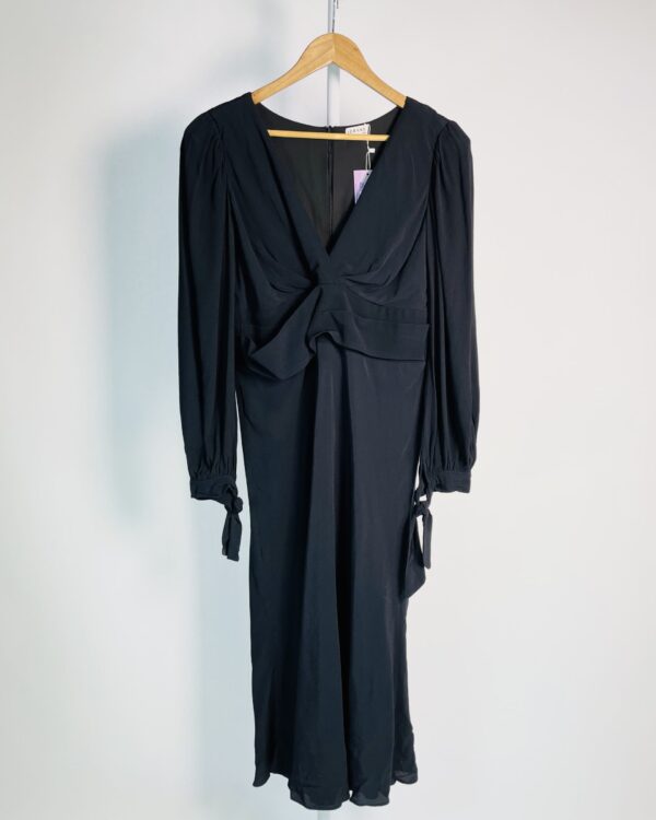 Vestido preto manga longa e decote v IORANE - 42 - VENDIDO SISTEMA OTO