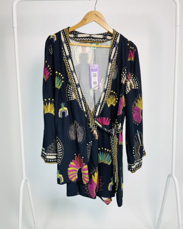 Macaquinho com transpassepreto com estampa colorida mangas médias FARM - P - VENDIDO SISTEMA OTO