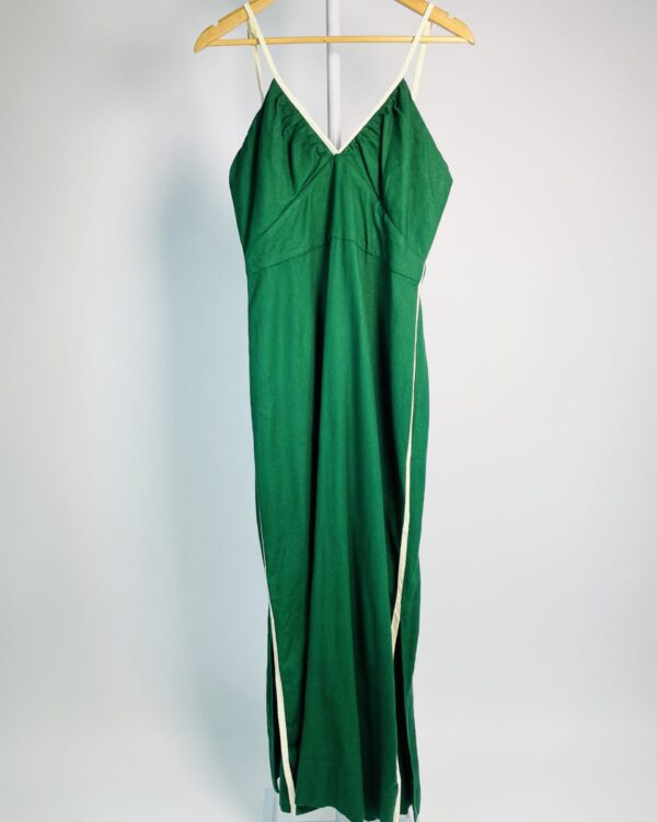 Vestido longo verde viés off white decote v DRESS TO - GG - VENDIDO SISTEMA OTO