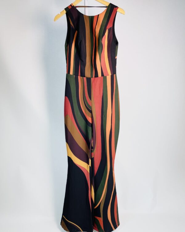 Macacão tons escuros listrados com decote nas costas MORENA ROSA - P