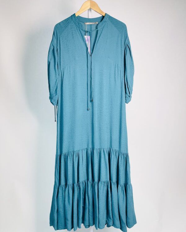 Vestido longo azul coom babados na barra e manga MARIA FILÓ - P - VENDIDO SISTEMA OTO