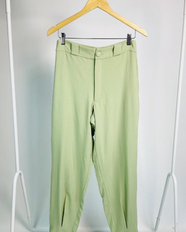 Calça verde menta LIZIE - G - VENDIDO SISTEMA OTO