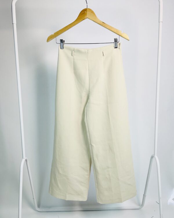 Calça pantacourt cintura alta bege ZARA - PP - VENDIDO SISTEMA OTO