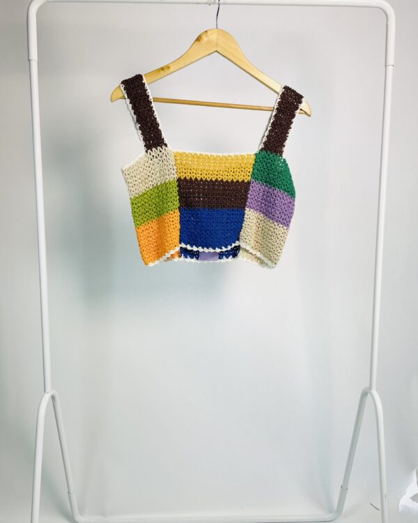 Cropped crochê colorido LOJA 3 - P *nunca usado* - VENDIDO SISTEMA OTO