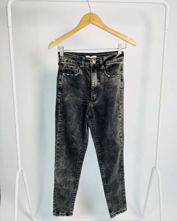 Calça jeans preta skinny NV - 36 *nunca usado*