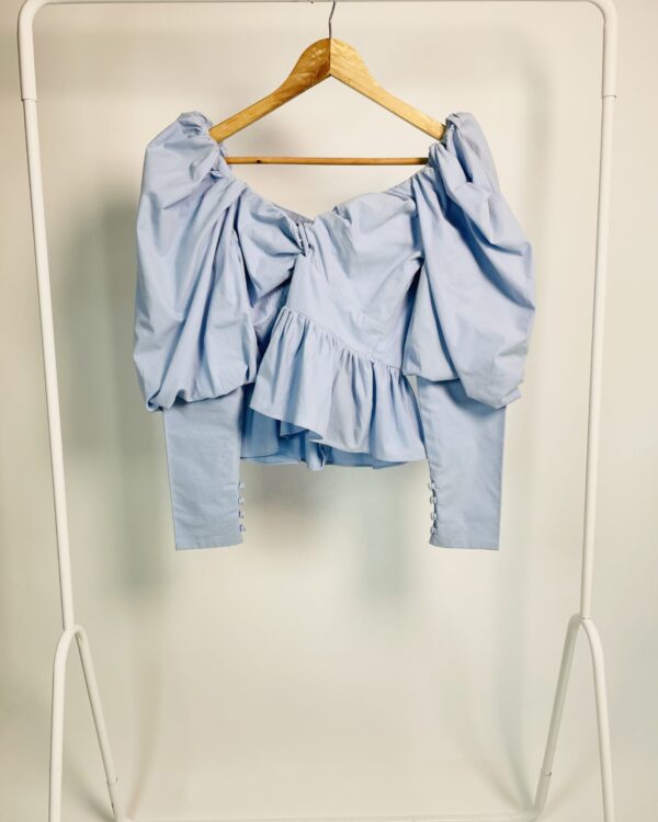 Cropped azul claro manga bufante e trançado MARCO GURGEL + CAROL BASSI - 36 - VENDIDO SISTEMA OTTO