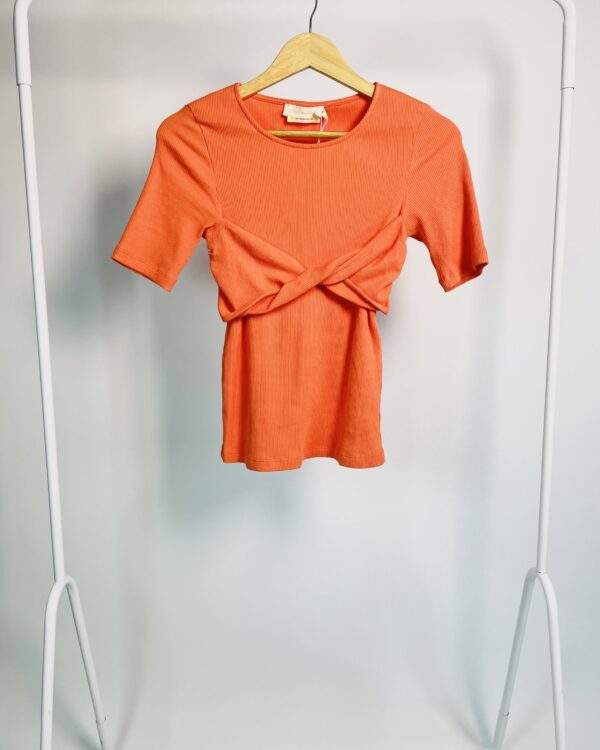 Blusa malha canelada laranja torcido na frente CRIS BARROS - P - VENDIDO SISTEMA OTO