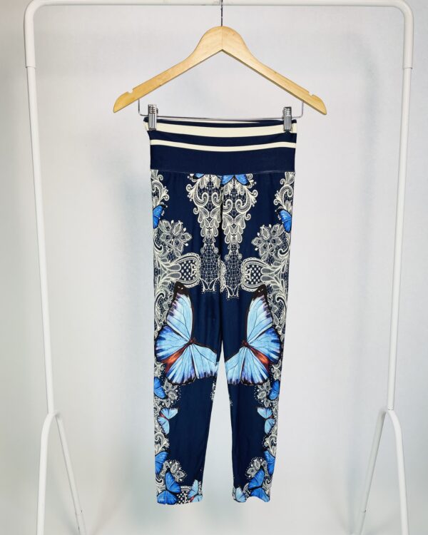 Calça legging azul com estampa borboleta e off white FARM - M - VENDIDO SISTEMA OTO