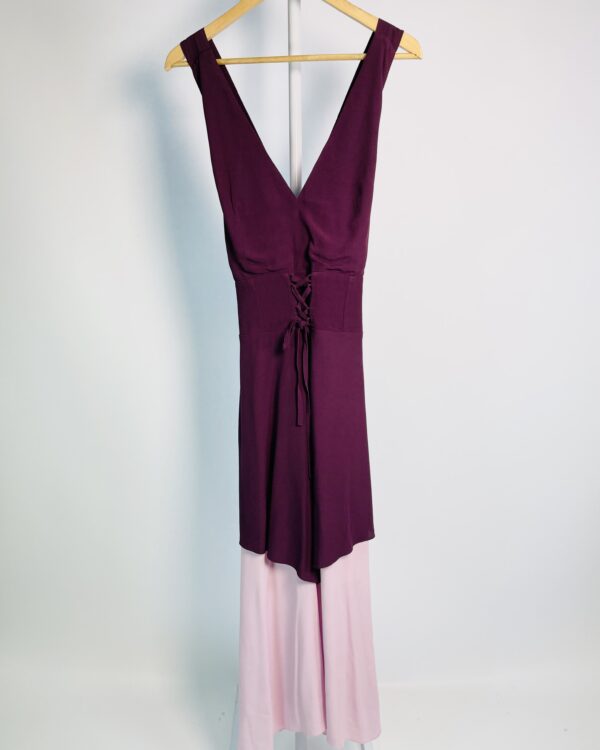 Vestido midi roxo com rosa amarração na cintura MARIA FILÓ - P - VENDIDO SISTEMA OTO