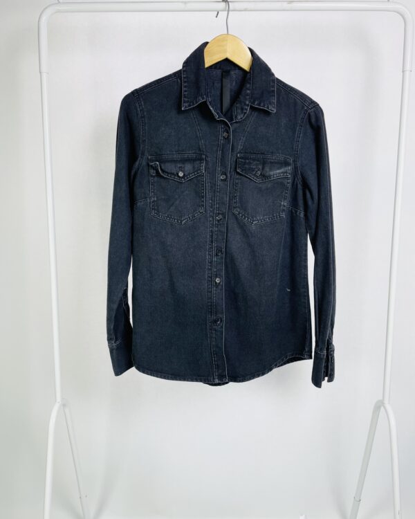 Camisa jeans preta N0 DEZ - 38 - VENDIDO SISTEMA OTO