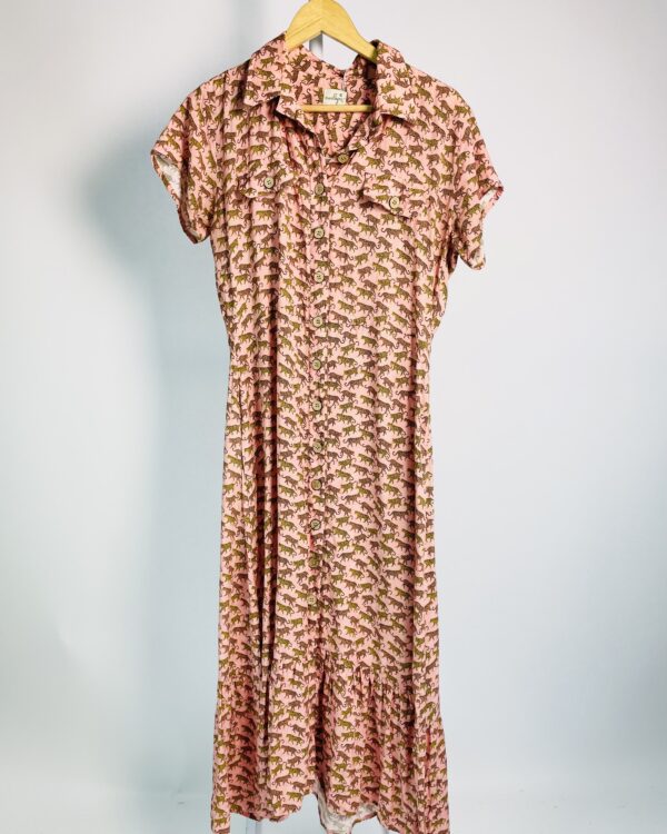 Vestido midi rosa com estampa onça MIALLEGRA - G - VENDIDO SISTEMA OTO