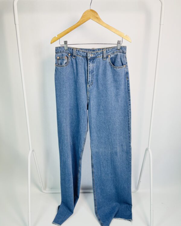 Calça jeans wide leg lavagem média LOJA 3 - 40 - VENDIDO SISTEMA OTO