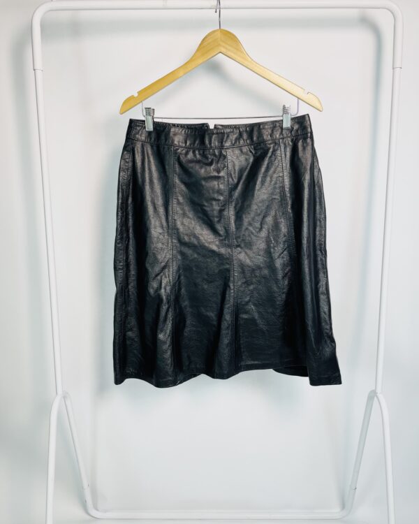 Saia couro midi preta RAJOPEE - M - VENDIDO SISTEMA OTO