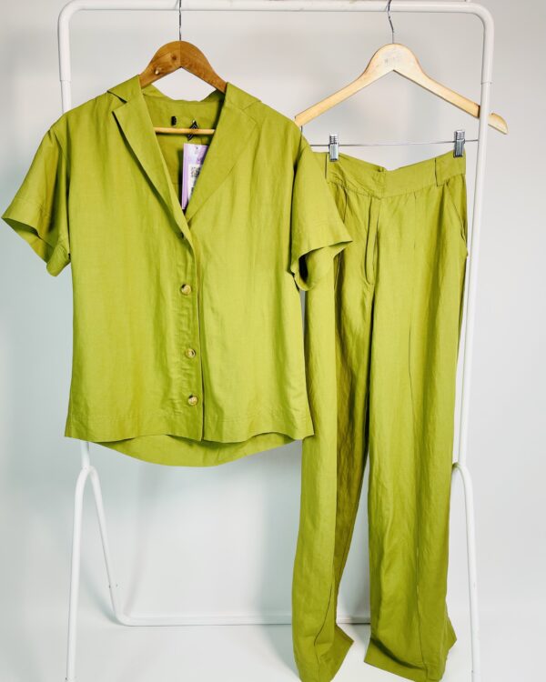 Conjunto camisa oversized e calça pantalona verde HAIGHT - P