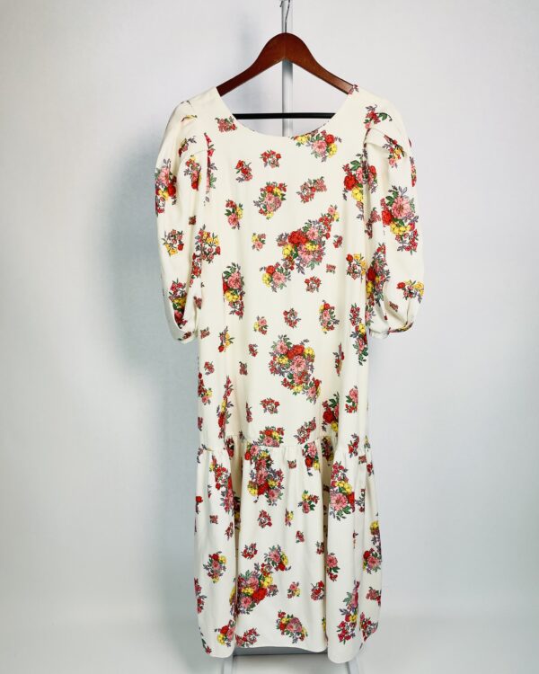 Vestido midi branco com mangas bufantes e estampa floral IORANE - 36 - VENDIDO SISTEMA OTO