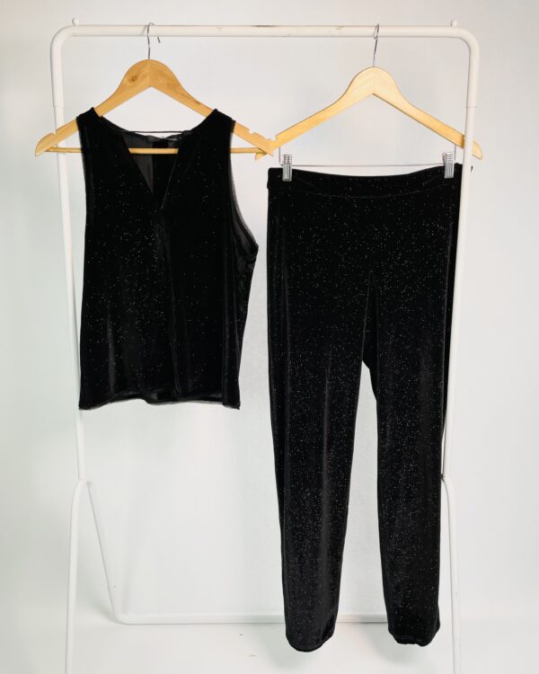 Conjunto blusa e calça veludo com brilho SACADA - M