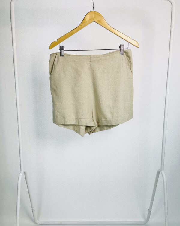 Short linho cru LETIH - G - VENDIDO SISTEMA OTO