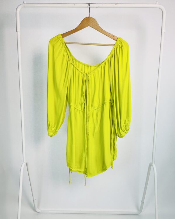 Macaquinho verde com amarrações OPEN - P