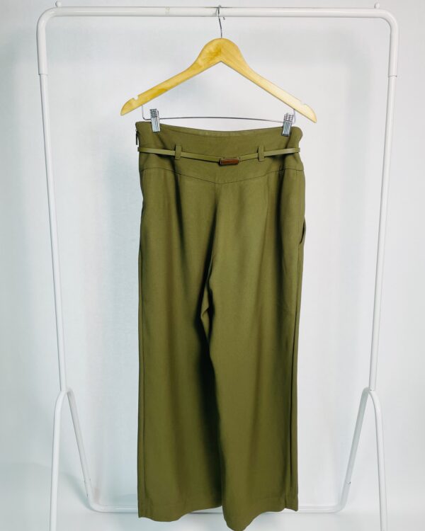 Calça verde musgo com cinto removível CRIS BARROS - 38 - VENDIDO SISTEMA OTO