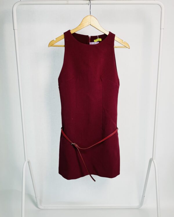 Vestido curto vinho com cinto removível LITT - 36 *nunca usado* - VENDIDO SIST OTO