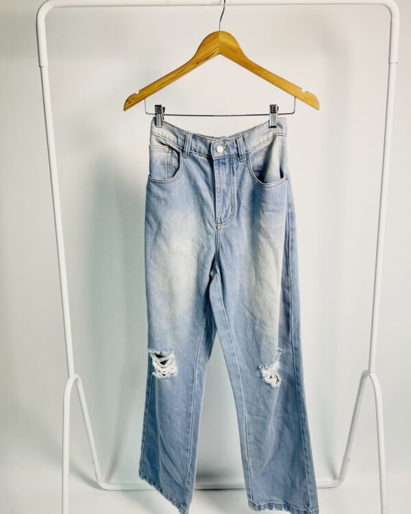 Calça jeans destroyed LOJA TRÊS - PP - VENDIDO SISTEMA OTO