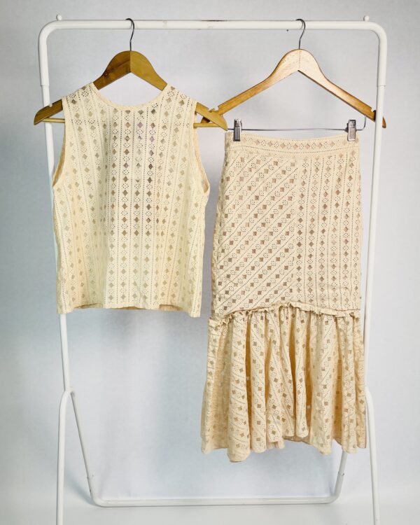 Conjunto rosa claro rendado saia e blusa sem mangas MIXED - PP