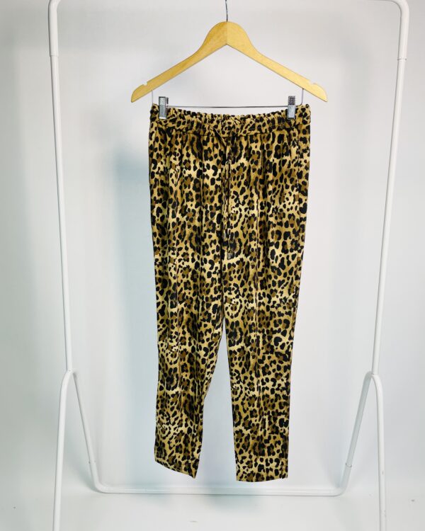 Calça estampa onça com bolsos e elástico no cós ZARA - P - VENDIDO SISTEMA OTO