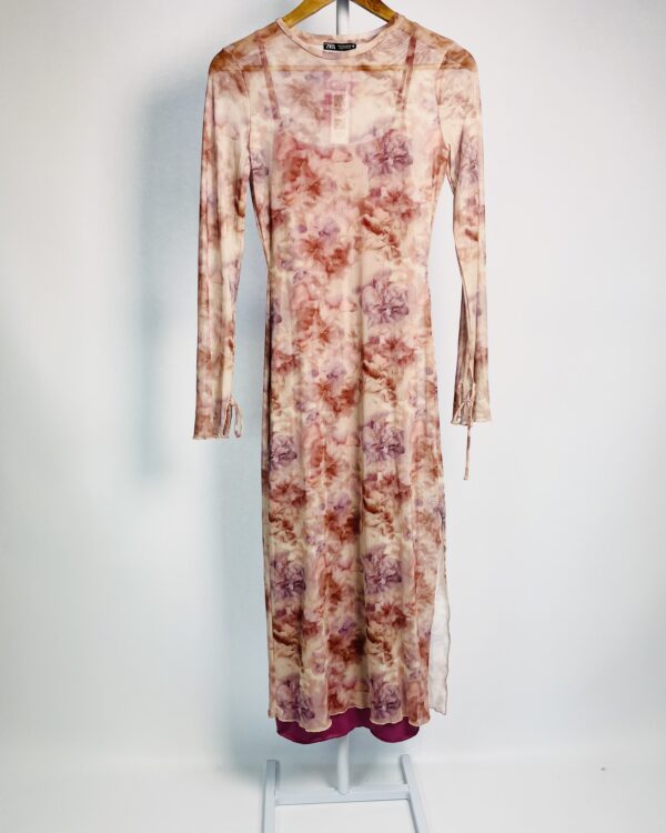 Vestido midi tule rosa claro com estampa floral amarração no punho ZARA - P - VENDIDO SISTEMA OTO