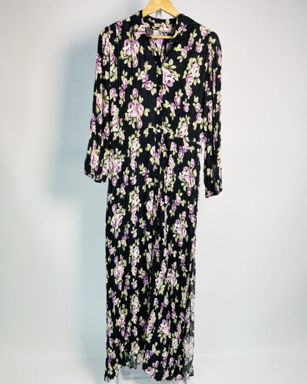 Vestido chemise longo preto com estampa floral em tons de verde e lilás ZARA - P - VENDIDO SISTEMA OTO