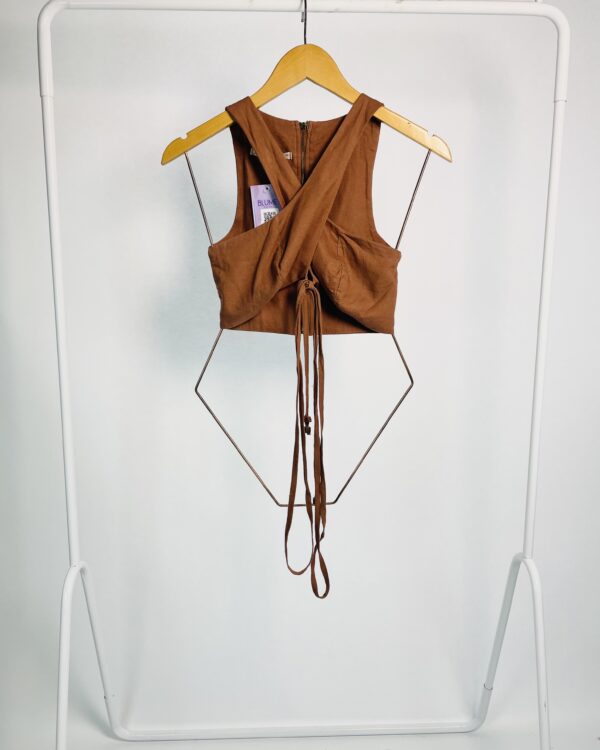 Cropped linho marrom decote cruzado MARIA EMILIA - PP VENDIDO SISTEMA OTO