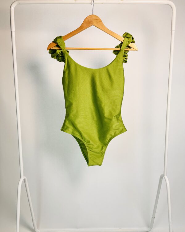 Maiô verde alças franzidas RUELA + KOPSCH - M